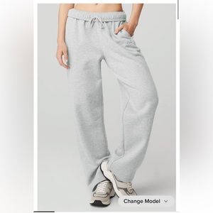 Alo Accolade Straight Leg Sweatpant
